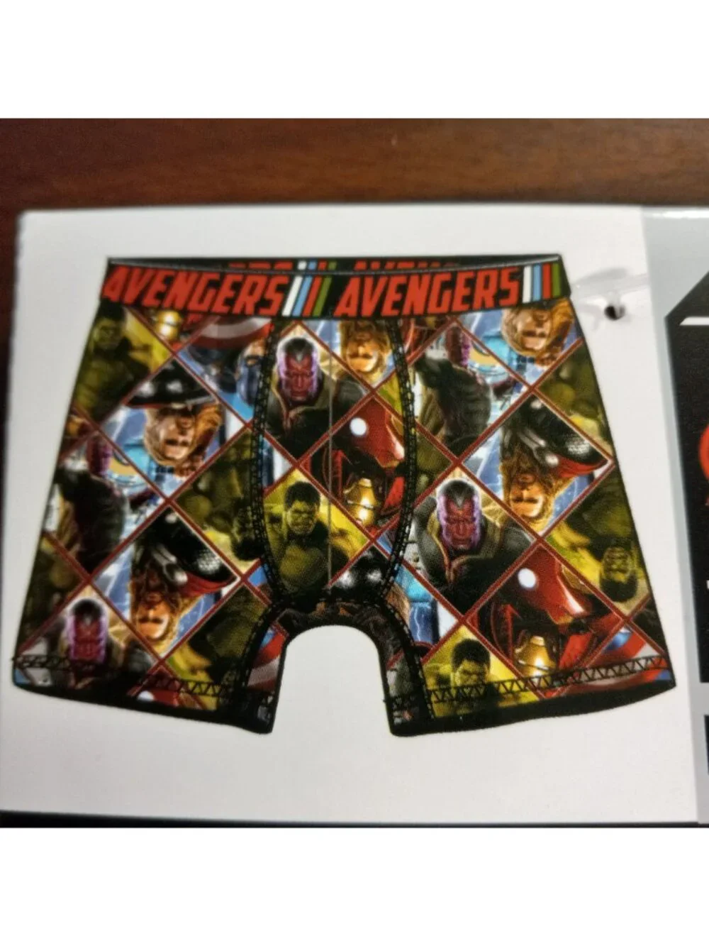 Bioworld Size M 32 34 Boxer Briefs Marvel Avengers Action Heroes Underwear NEW